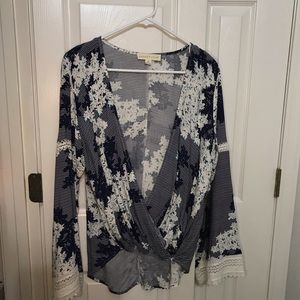 Long sleeved blouse